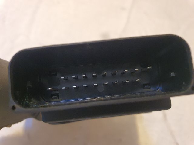 bontott VW GOLF V Jobb hátsó Ablakemelő Motor