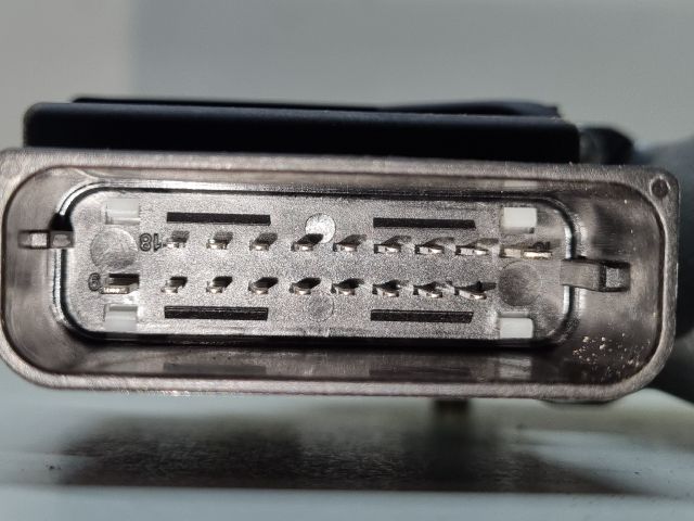 bontott VW GOLF V Jobb hátsó Ablakemelő Motor