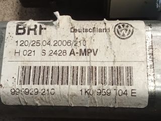 bontott VW GOLF V Jobb hátsó Ablakemelő Motor
