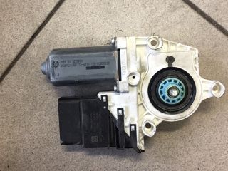 bontott VW GOLF V Jobb hátsó Ablakemelő Motor