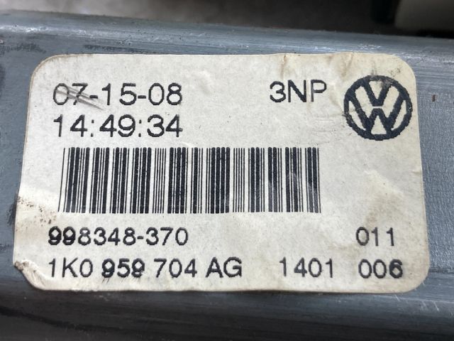 bontott VW GOLF V Jobb hátsó Ablakemelő Motor