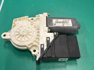 bontott VW GOLF V Jobb hátsó Ablakemelő Motor
