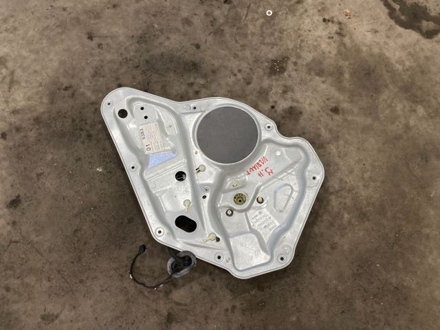 bontott VW GOLF V Jobb hátsó Ablakemelő Szerkezet (Elektromos)
