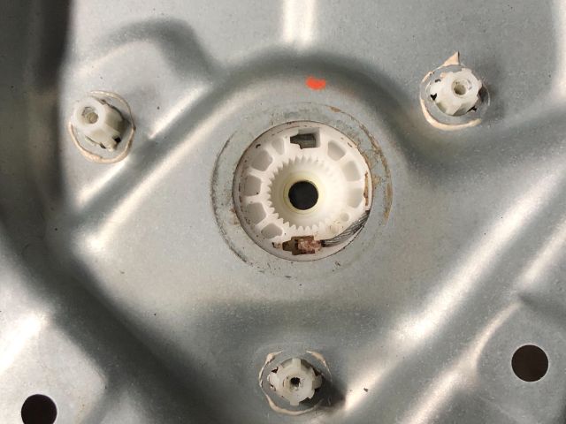 bontott VW GOLF V Jobb hátsó Ablakemelő Szerkezet (Elektromos)