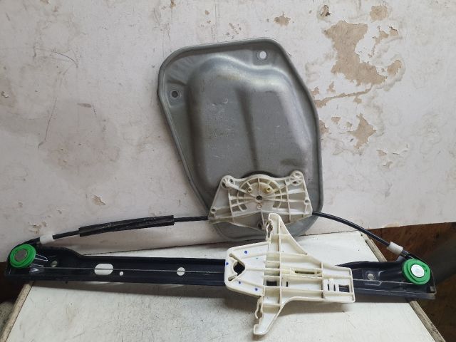 bontott VW GOLF V Jobb hátsó Ablakemelő Szerkezet (Elektromos)