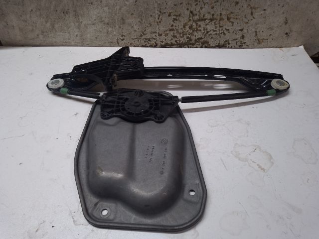 bontott VW GOLF V Jobb hátsó Ablakemelő Szerkezet (Elektromos)