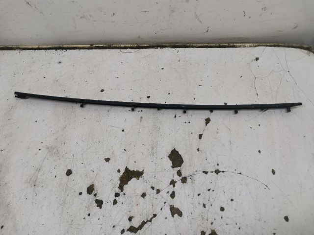 bontott VW GOLF V Jobb hátsó Ajtó Kárpit Díszléc