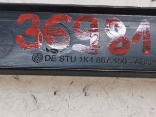 bontott VW GOLF V Jobb hátsó Ajtó Kárpit Díszléc