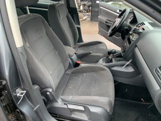 bontott VW GOLF V Jobb hátsó Ajtó Kárpit