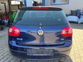 bontott VW GOLF V Jobb hátsó Ajtó Kárpit