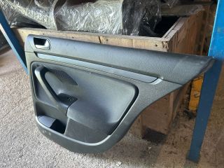 bontott VW GOLF V Jobb hátsó Ajtó Kárpit