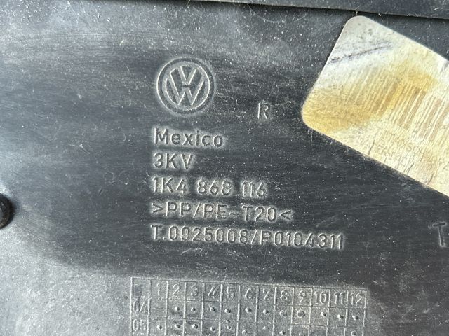 bontott VW GOLF V Jobb hátsó Ajtó Kárpit