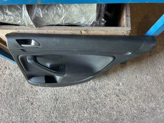 bontott VW GOLF V Jobb hátsó Ajtó Kárpit