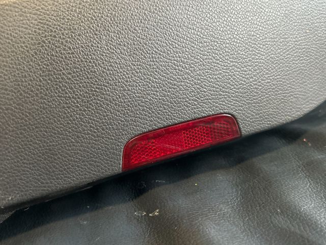 bontott VW GOLF V Jobb hátsó Ajtó Kárpit