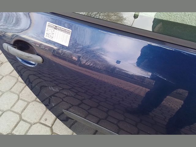 bontott VW GOLF V Jobb hátsó Ajtó (Részeivel)