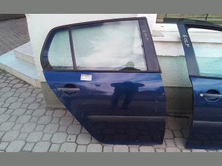 bontott VW GOLF V Jobb hátsó Ajtó (Részeivel)
