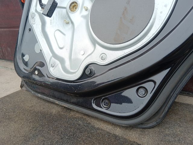 bontott VW GOLF V Jobb hátsó Ajtó (Részeivel)