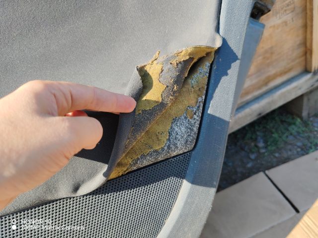 bontott VW GOLF V Jobb hátsó Ajtó (Részeivel)