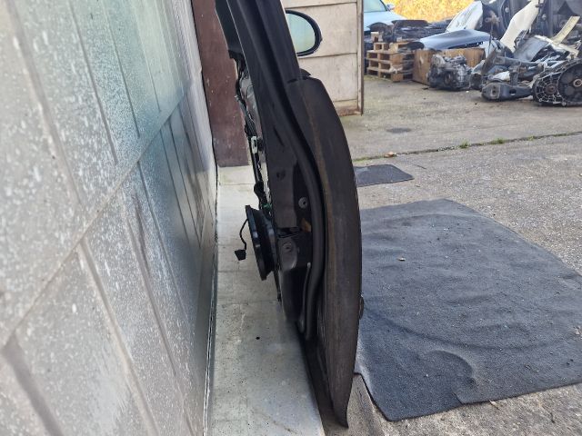 bontott VW GOLF V Jobb hátsó Ajtó (Részeivel)