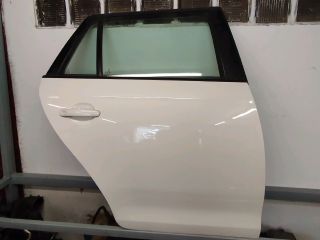 bontott VW GOLF V Jobb hátsó Ajtó (Részeivel)