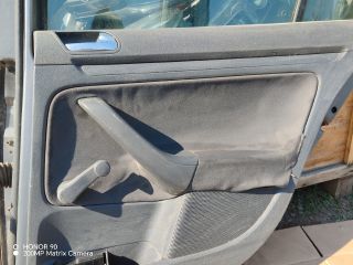 bontott VW GOLF V Jobb hátsó Ajtó (Részeivel)