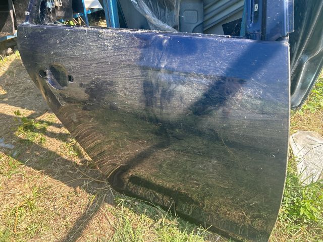 bontott VW GOLF V Jobb hátsó Ajtó (Üres lemez)