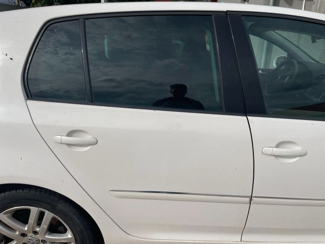 bontott VW GOLF V Jobb hátsó Ajtó (Üres lemez)