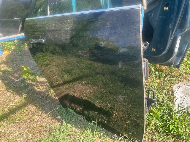 bontott VW GOLF V Jobb hátsó Ajtó (Üres lemez)