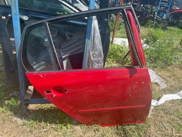 bontott VW GOLF V Jobb hátsó Ajtó (Üres lemez)