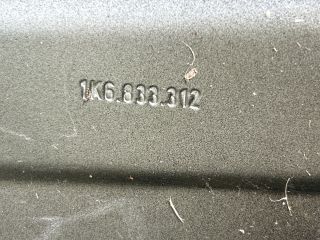 bontott VW GOLF V Jobb hátsó Ajtó (Üres lemez)