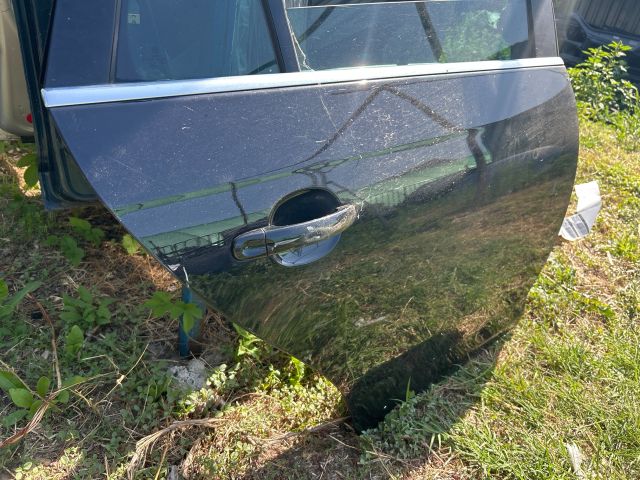 bontott VW GOLF V Jobb hátsó Ajtó (Üres lemez)