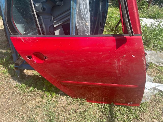 bontott VW GOLF V Jobb hátsó Ajtó (Üres lemez)