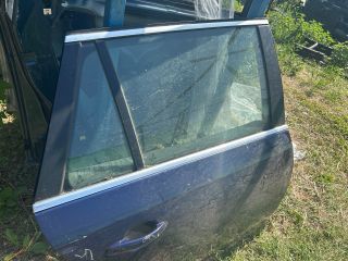 bontott VW GOLF V Jobb hátsó Ajtó (Üres lemez)