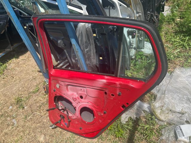 bontott VW GOLF V Jobb hátsó Ajtó (Üres lemez)