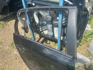 bontott VW GOLF V Jobb hátsó Ajtó (Üres lemez)
