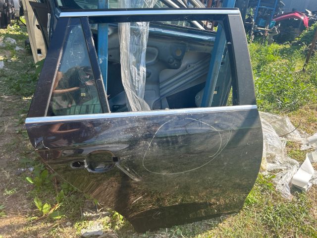 bontott VW GOLF V Jobb hátsó Ajtó (Üres lemez)