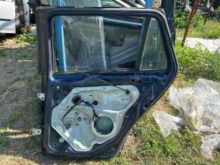 bontott VW GOLF V Jobb hátsó Ajtó (Üres lemez)