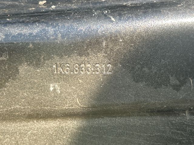 bontott VW GOLF V Jobb hátsó Ajtó (Üres lemez)