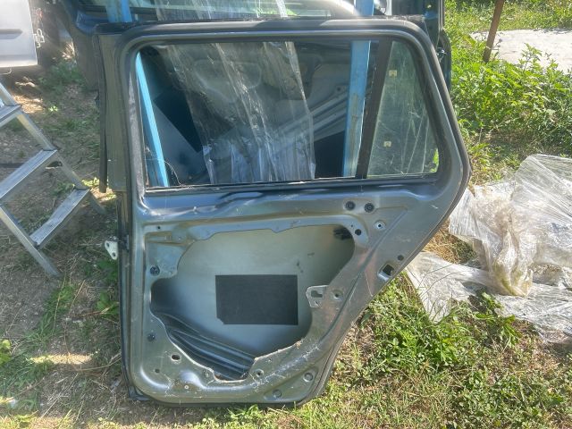 bontott VW GOLF V Jobb hátsó Ajtó (Üres lemez)