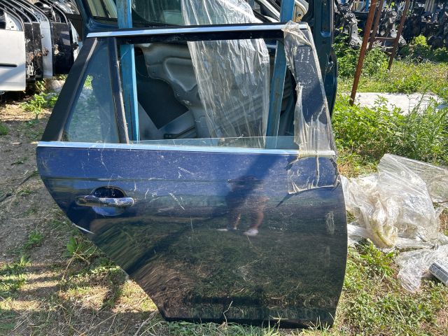 bontott VW GOLF V Jobb hátsó Ajtó (Üres lemez)