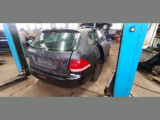 bontott VW GOLF V Jobb hátsó Ajtóhatároló