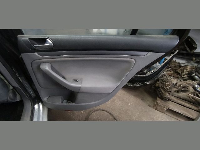bontott VW GOLF V Jobb hátsó Ajtóhatároló
