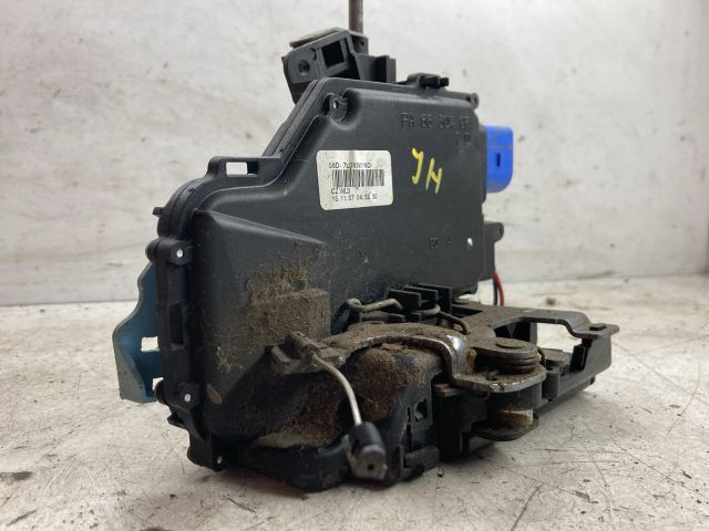 bontott VW GOLF V Jobb hátsó Ajtózár