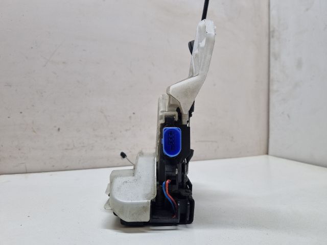 bontott VW GOLF V Jobb hátsó Ajtózár