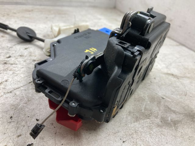 bontott VW GOLF V Jobb hátsó Ajtózár