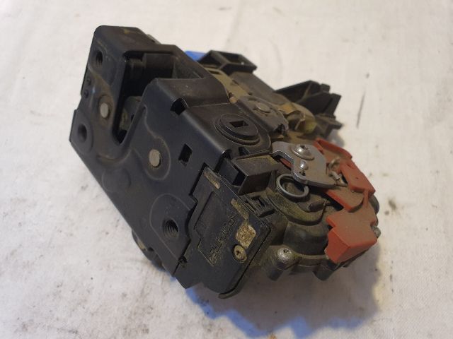 bontott VW GOLF V Jobb hátsó Ajtózár