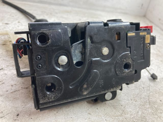 bontott VW GOLF V Jobb hátsó Ajtózár