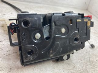 bontott VW GOLF V Jobb hátsó Ajtózár