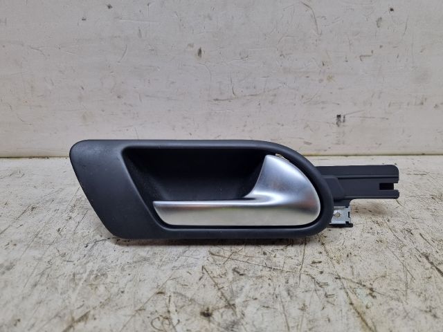 bontott VW GOLF V Jobb hátsó Belső Kilincs