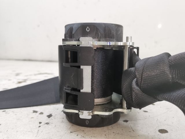 bontott VW GOLF V Jobb hátsó Biztonsági Öv